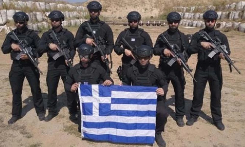 Μέγαρα: «Μπούκαραν» τα ΕΚΑΜ στον καταυλισμό των Ρομά